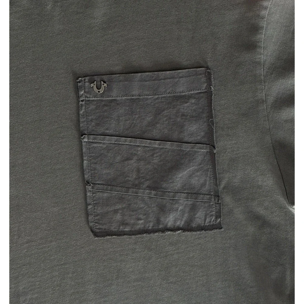 True Religion Men Varsity Tee Pullover Taupe XL Pocket‎ Side Zip Logo Streetwear
